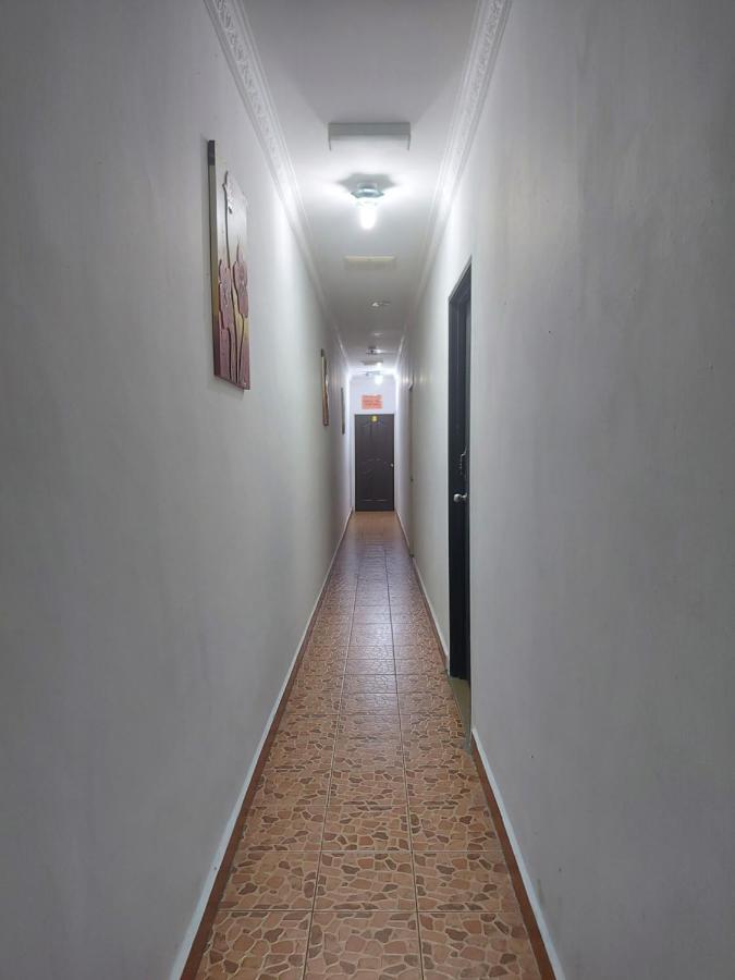 Nabil Nabila Motel 瓜埠 外观 照片